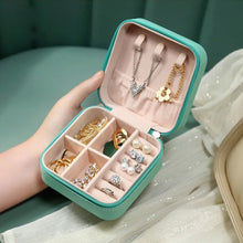 8782 Jewellery Box For Women Mini Portable Jewelry Box Organiserpu Leather Jewlerrying Display Holder Small Travel Jewellery Box For Girls Women Mother Daughte Travel Ring Pendant Earring Necklace Storage Case